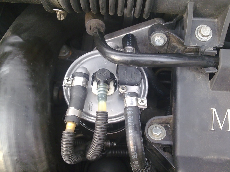FFTH Tuyau de Carburant Diesel 6110702032 du Filtre à la Pompe pour Mercedes Benz Sprinter Vito