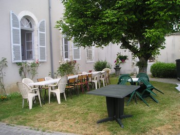 Image hébergée par servimg.com