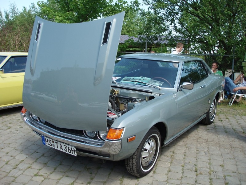 [Image: AEU86 AE86 - Old Toyota Meeting Battice ...NTRANCE!!!]