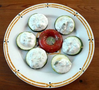 gelée tomate au basilic et sa courgette